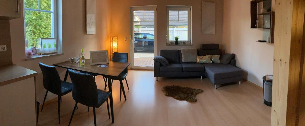 Villa Toskana Wohnung 1 Wackersdorf Extérieur photo